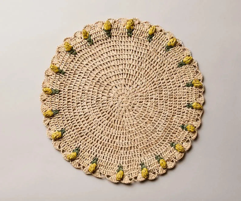Set de table tulipe fait main – Set de table floral en raphia au crochet – Décoration de table printanière et de Pâques – Vaisselle artisanale – Décoration de salle à manger bohème