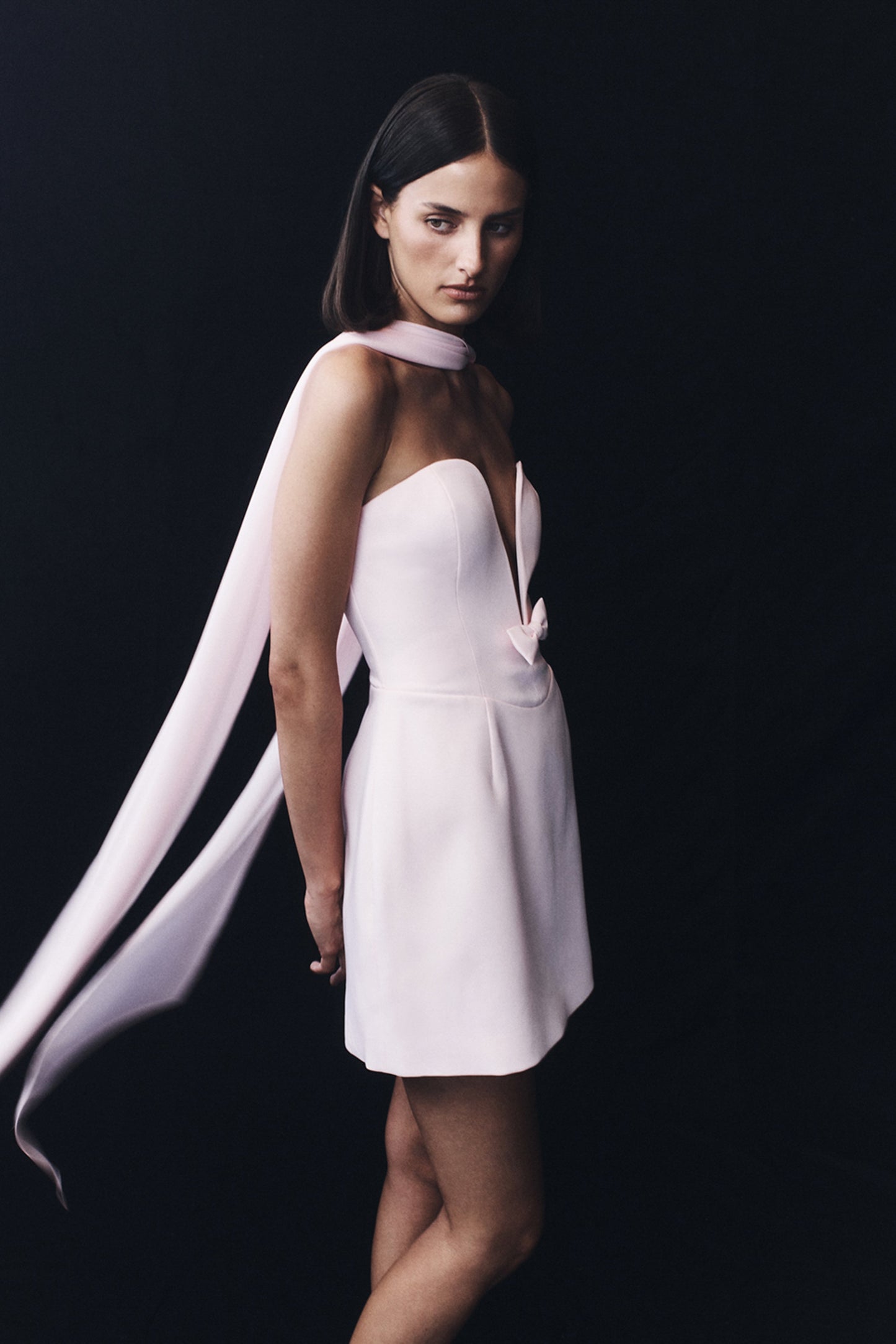 Mini-robe tailleur sans bretelles Orellia - Rose tendre
