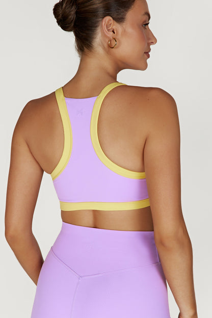 Becca, soutien-gorge de sport court bicolore - Lilas/Jaune