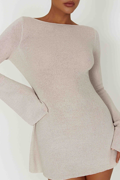Robe mini en tricot à manches longues et dos ouvert Zahra - Gris