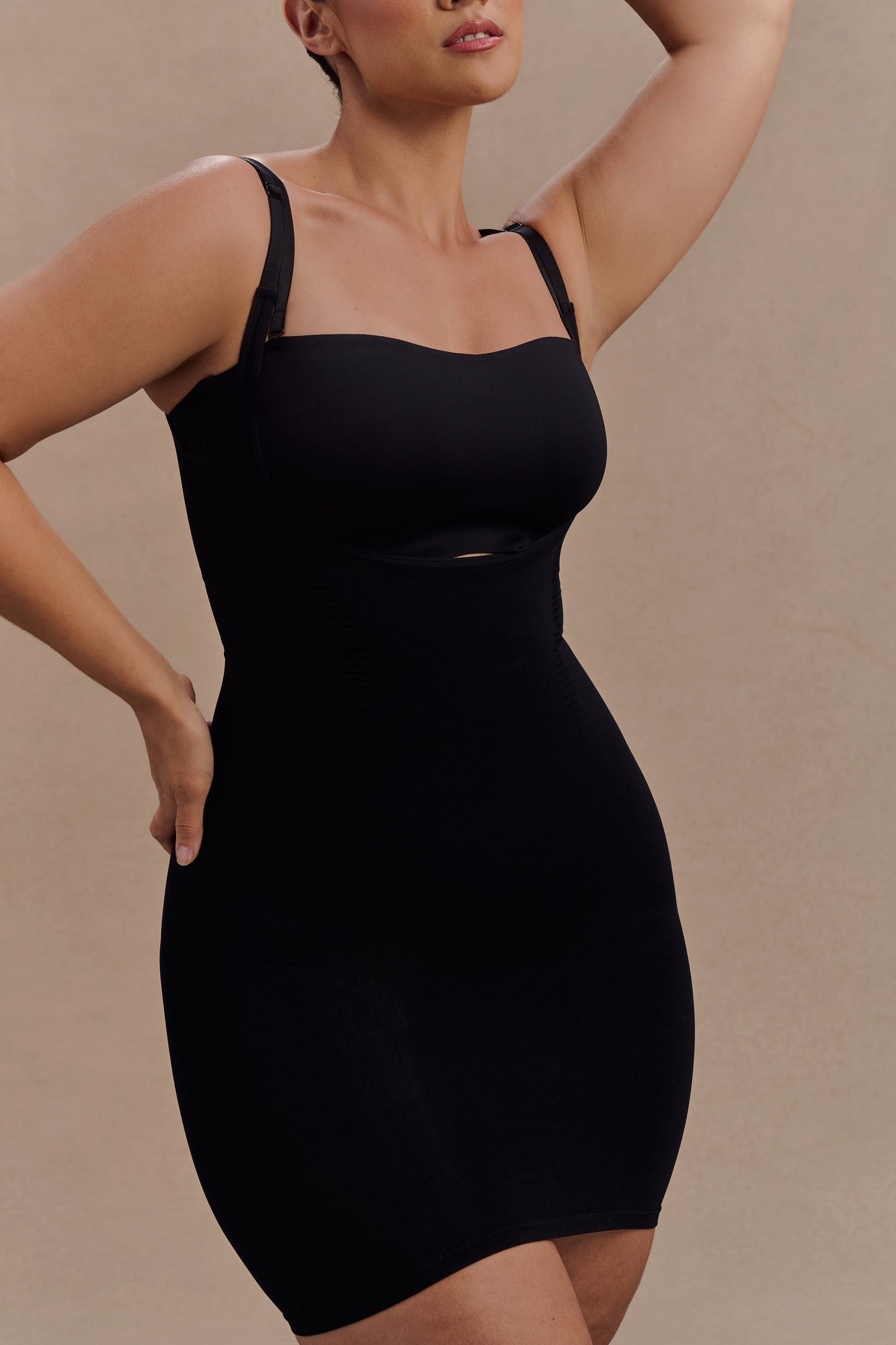 Jocelyn Mini-robe gainante sans dos - Noir