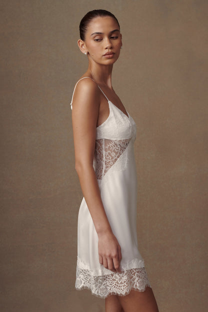 Robe nuisette en dentelle Emmett - Blanche