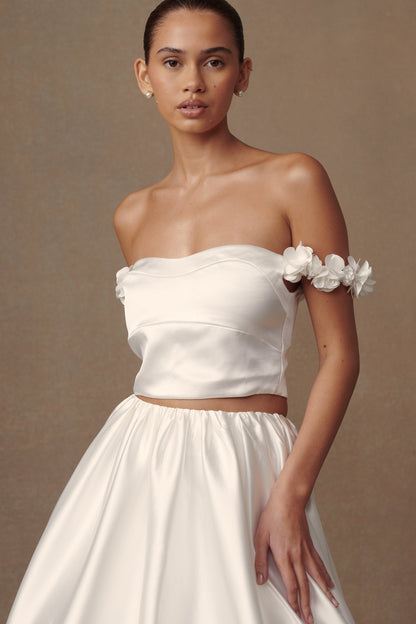 Bodys Karrie en satin rose, taille courte - Blanc
