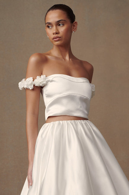 Bodys Karrie en satin rose, taille courte - Blanc