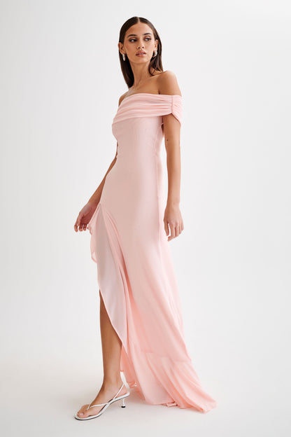 Audrey, robe maxi en maille à épaules dénudées - Rose pâle