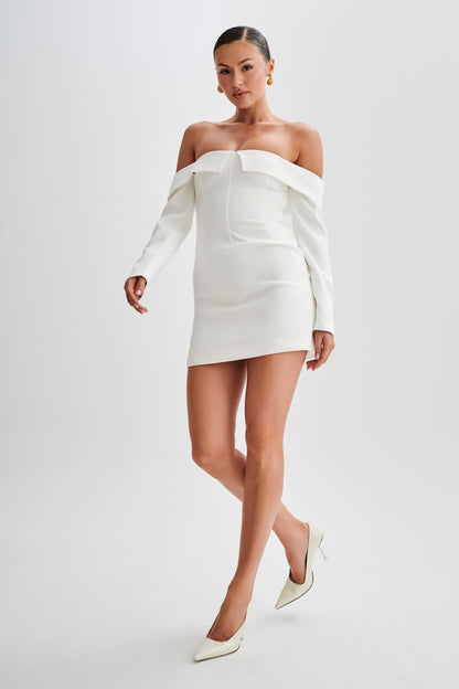 Mini-robe Hugo à manches courtes et épaules dénudées - Ivoire