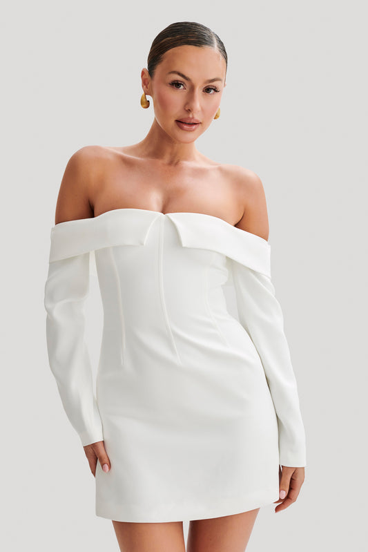 Mini-robe Hugo à manches courtes et épaules dénudées - Ivoire