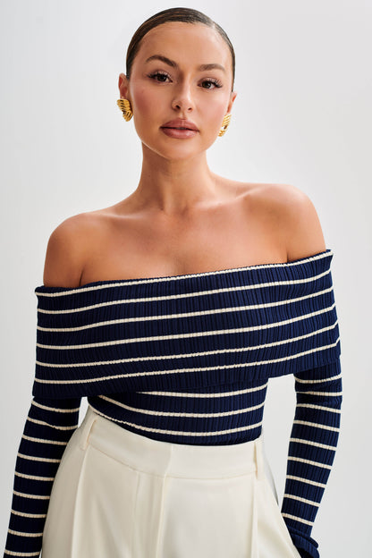 Top en tricot à épaules dénudées Dominica - Bleu marine