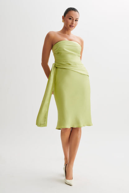 Jupe Allegra en satin, longueur genou - Pomme