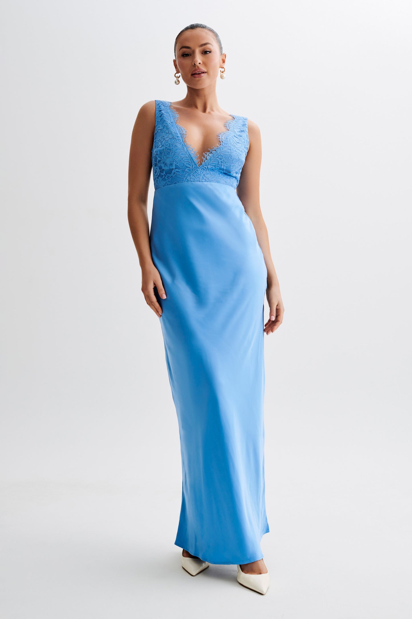 Robe Maxi en Satin et Dentelle Ricci - Bleu Iris