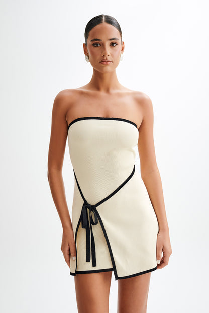 Robe mini en tricot sans bretelles Rian - Crème