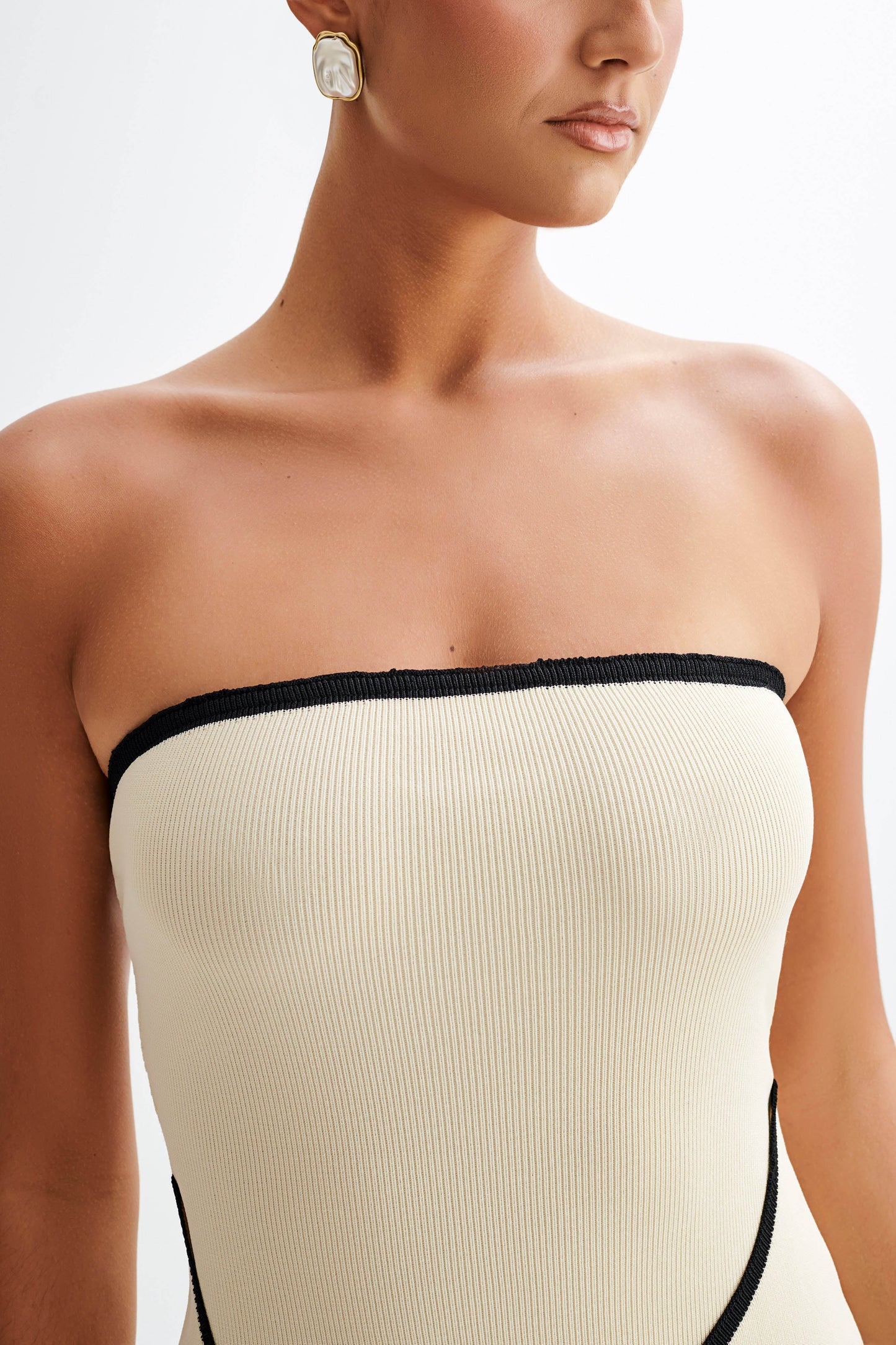 Robe mini en tricot sans bretelles Rian - Crème