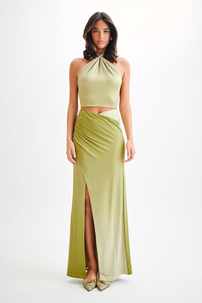 Jupe Maxi Évasée et Plissée Bronwyn - Vert Olive Vintage Ombré