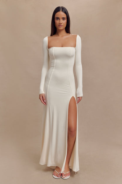 Robe longue Desirie à manches longues et fente - Ivoire