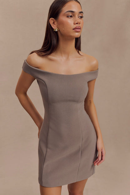 Mini-robe en crêpe à épaules dénudées Cassidy - Gris fumé