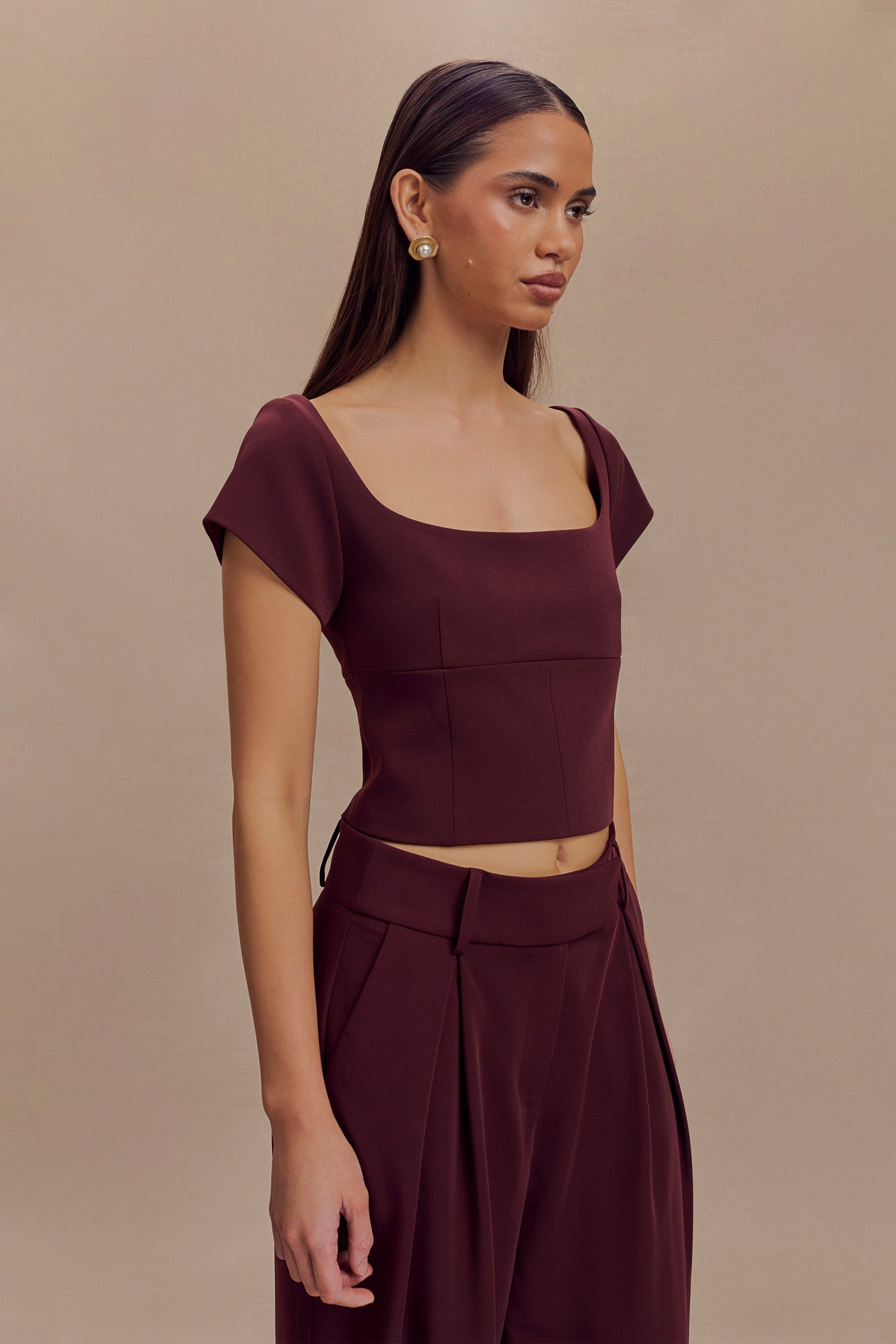 Top tailleur à manches courtes et longueur allongée Ellis - Brun-rouge