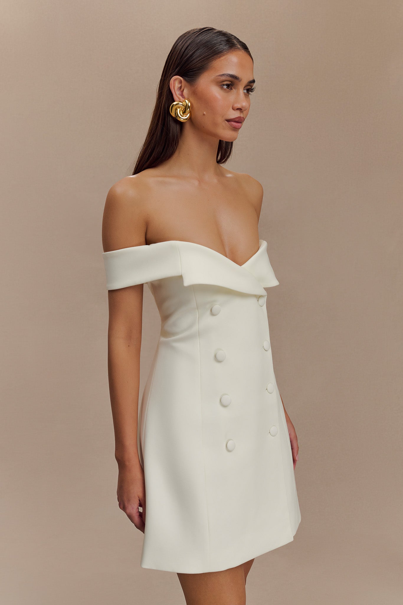 Mini-robe tailleur à épaules dénudées Noelle - Ivoire