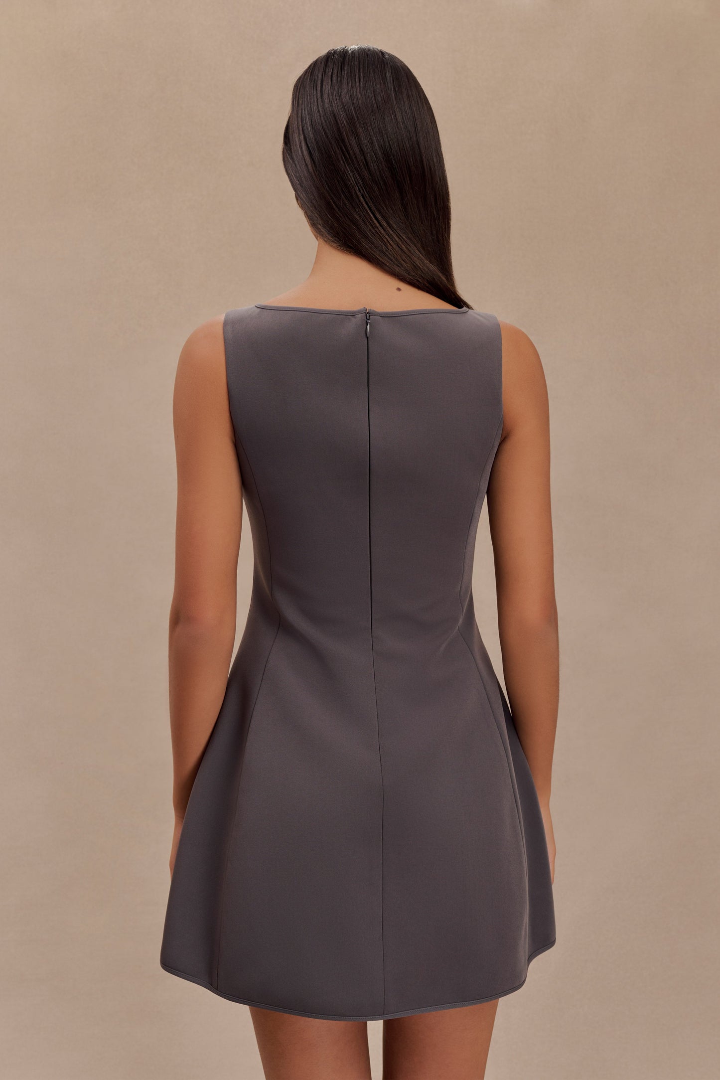 Mini-robe tailleur sans manches Evanna - Gris anthracite