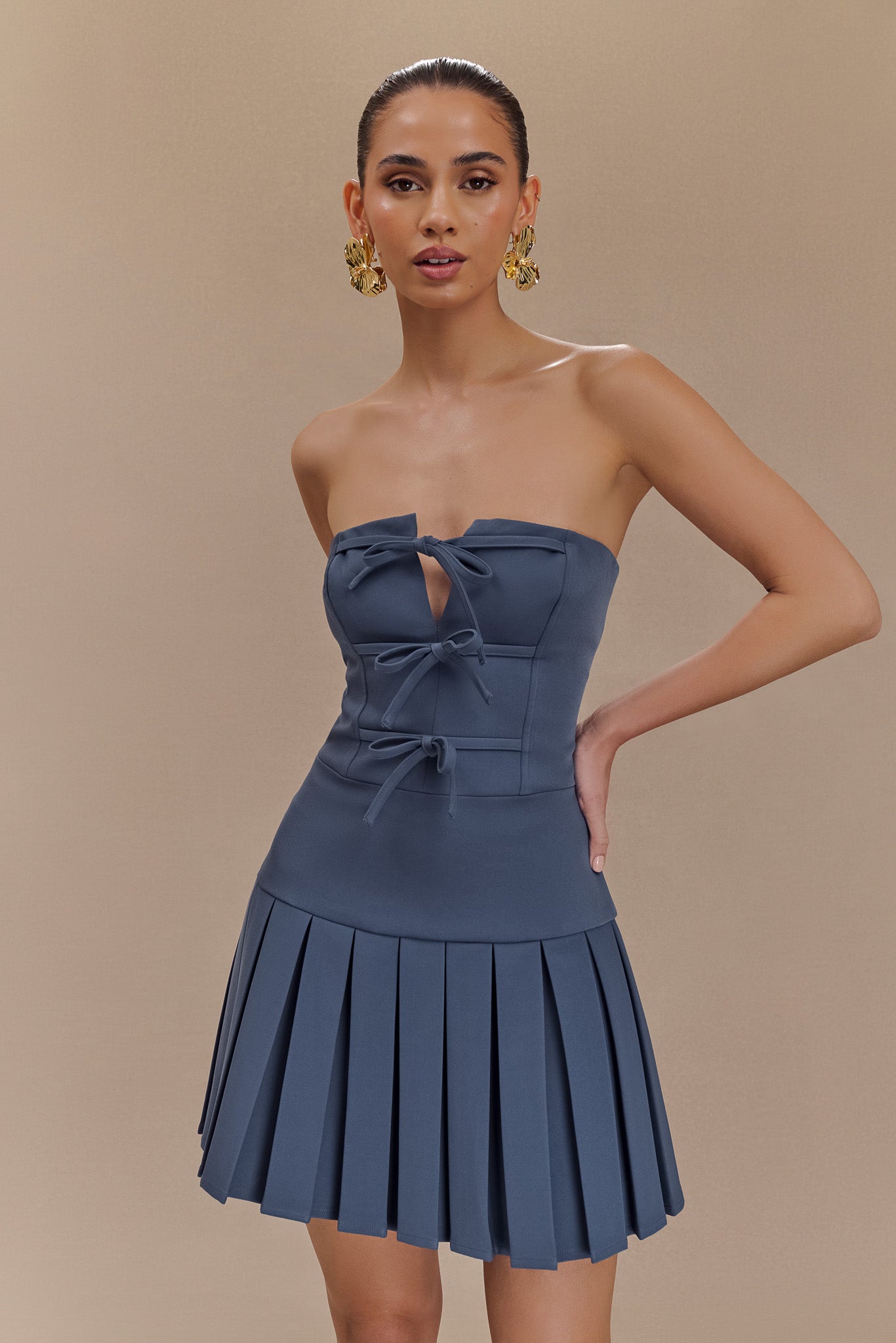 Mini-robe plissée Naya avec liens - Acier
