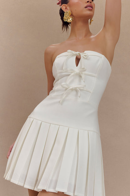 Mini-robe plissée Naya avec lacets - Blanc