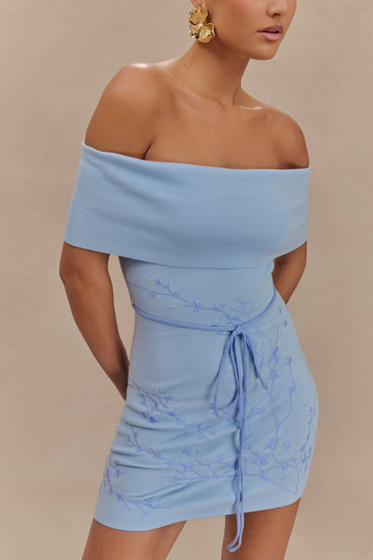 Mini-robe en jersey brodé à épaules dénudées Mallory - Bleu glace