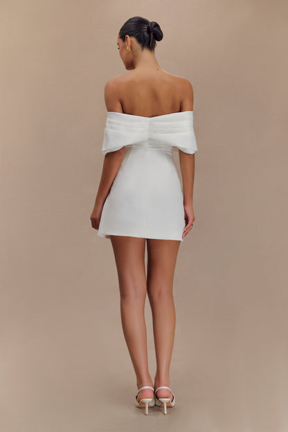Robe mini Gloria à épaules dénudées et drapée - Blanche