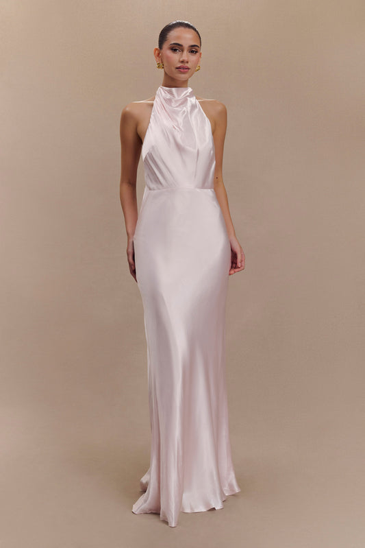 Robe longue satinée irisée à col montant Esther - Rose pâle