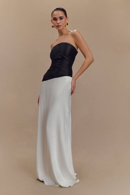 Serena Robe Maxi en Taffetas Sans Bretelles - Blanc/Noir