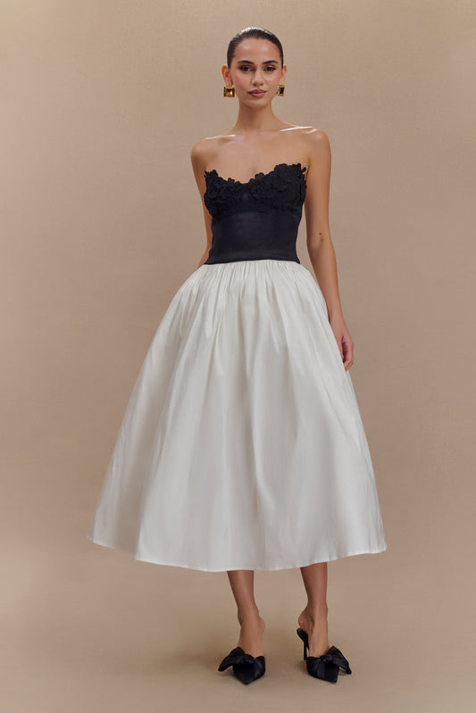 Robe midi contrastée brodée Elyssa - Noir/Blanc