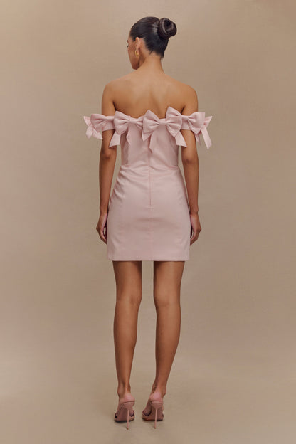 Mini-robe rose sans bretelles avec nœud - Rose poudré