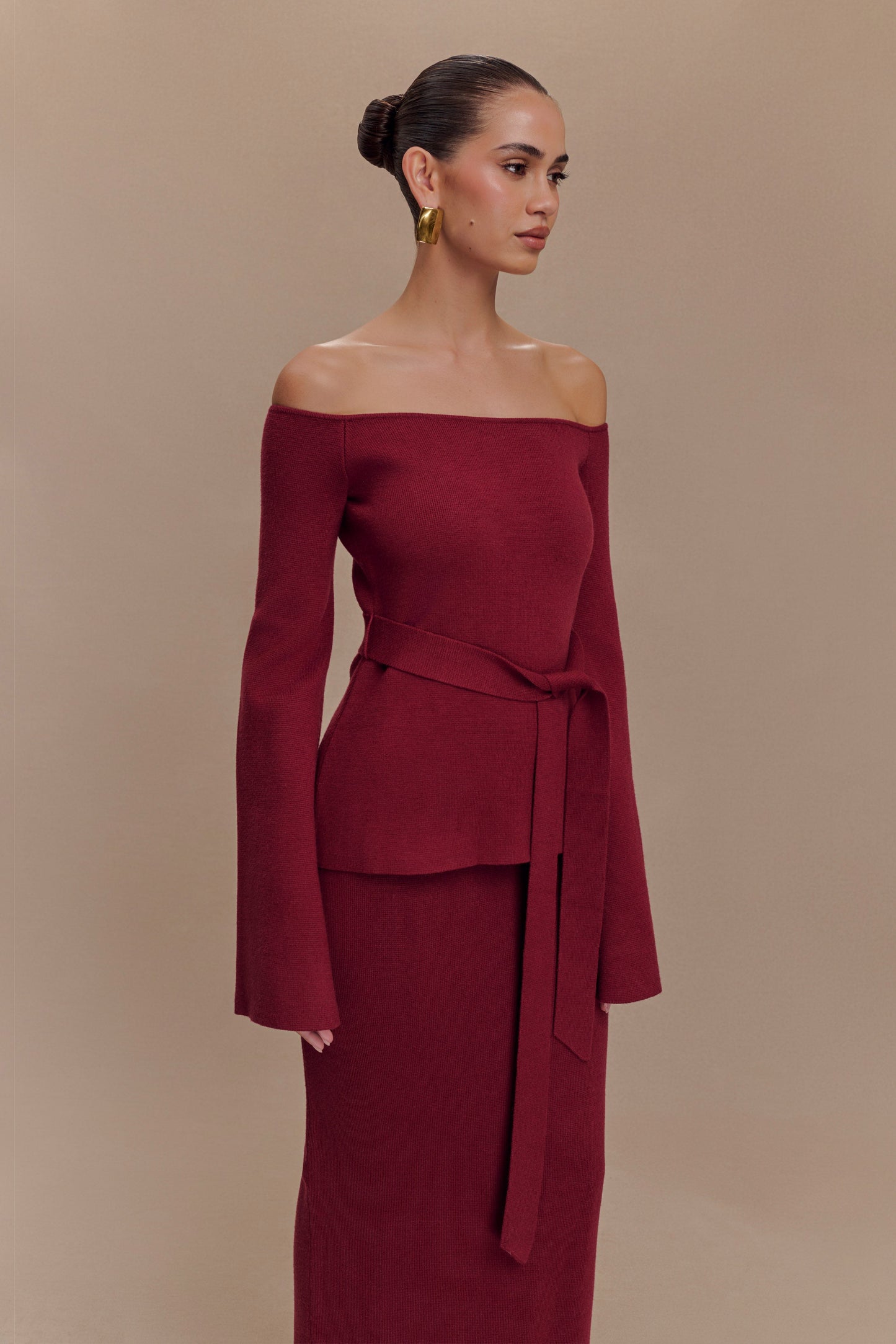 Top en tricot Kyle à épaules dénudées - Rouge cerise