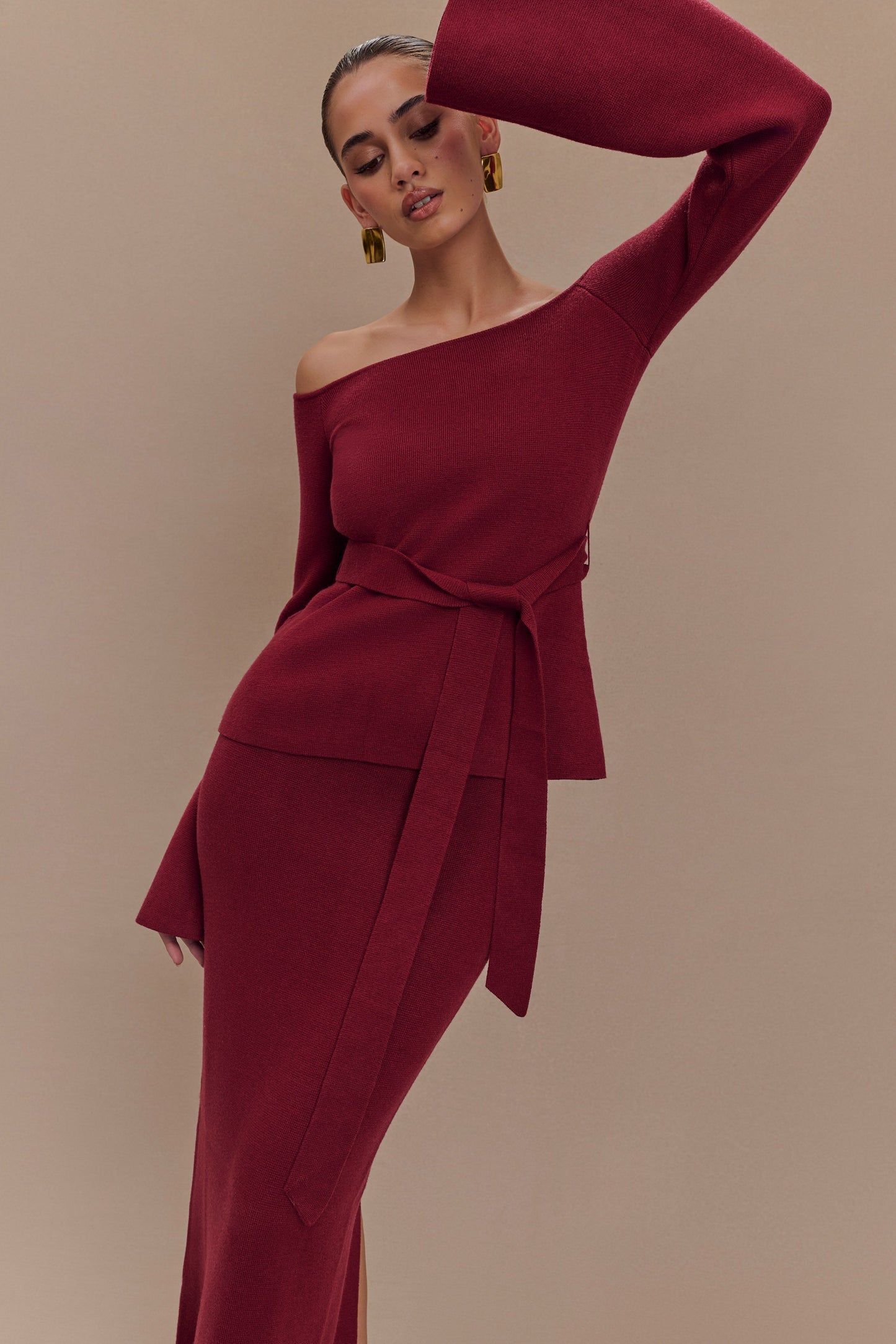 Top en tricot Kyle à épaules dénudées - Rouge cerise