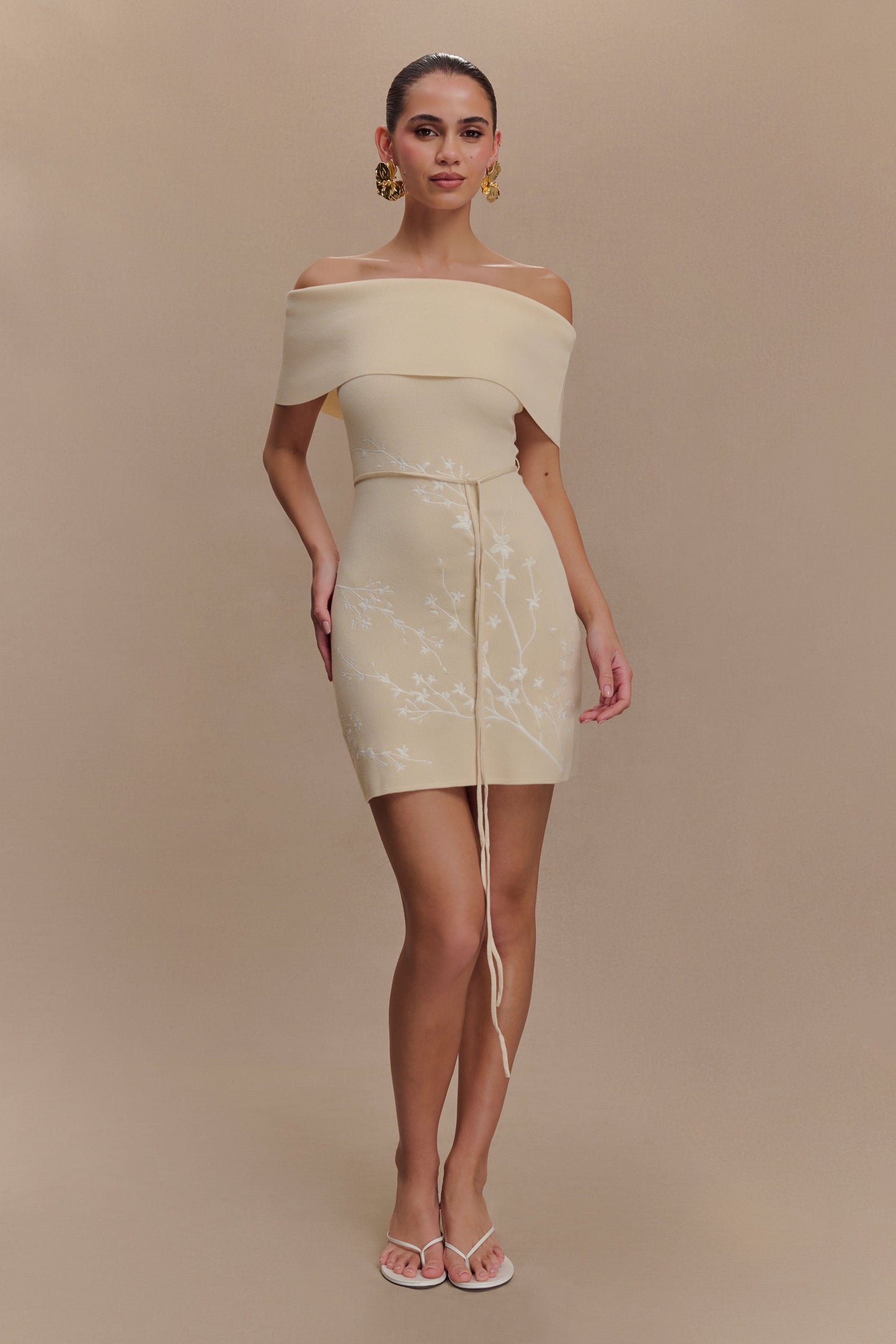 Mini-robe en jersey brodé à épaules dénudées Mallory - Crème et Ivoire
