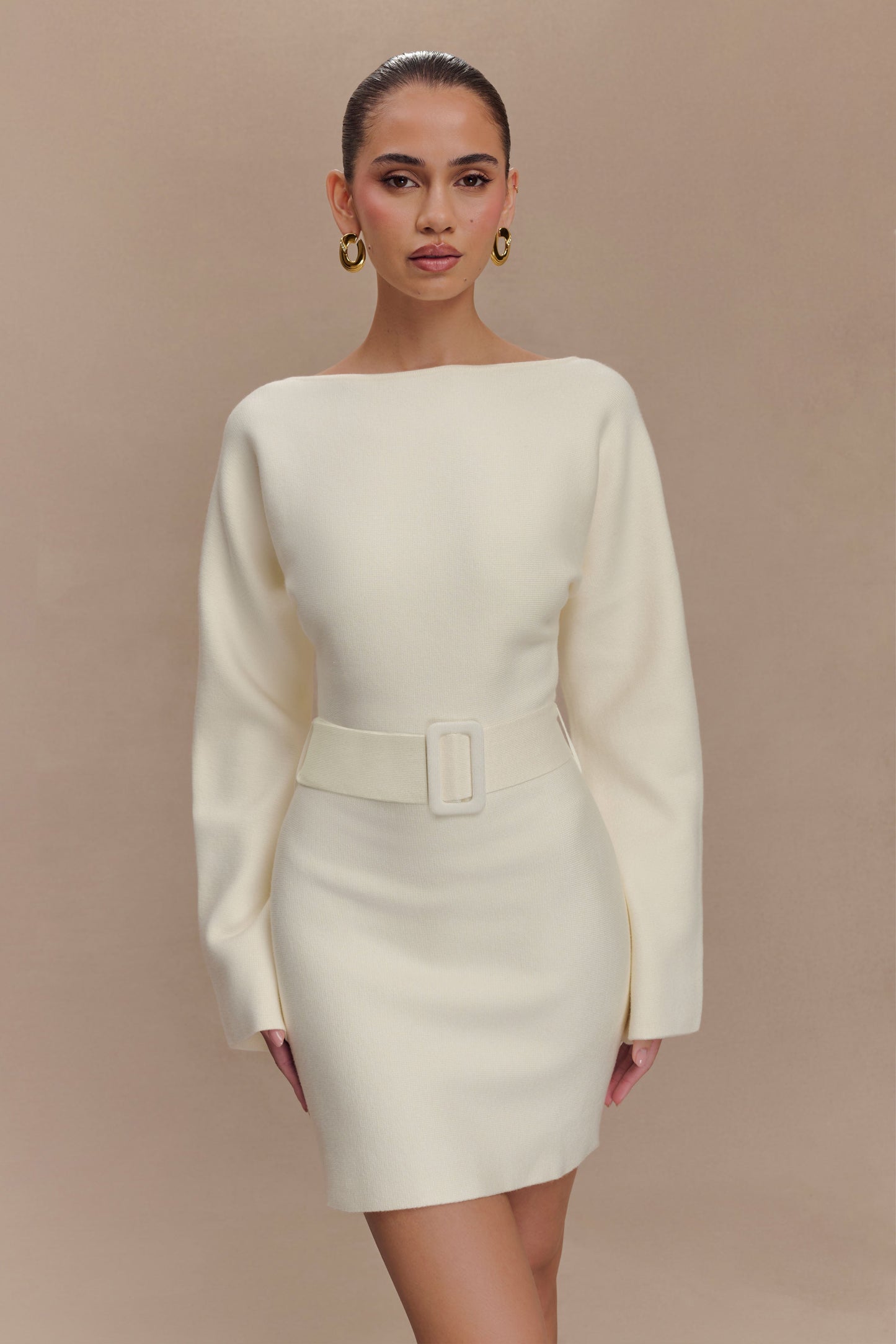 Mini-robe en tricot Kassie à nouer avec ceinture - Ivoire