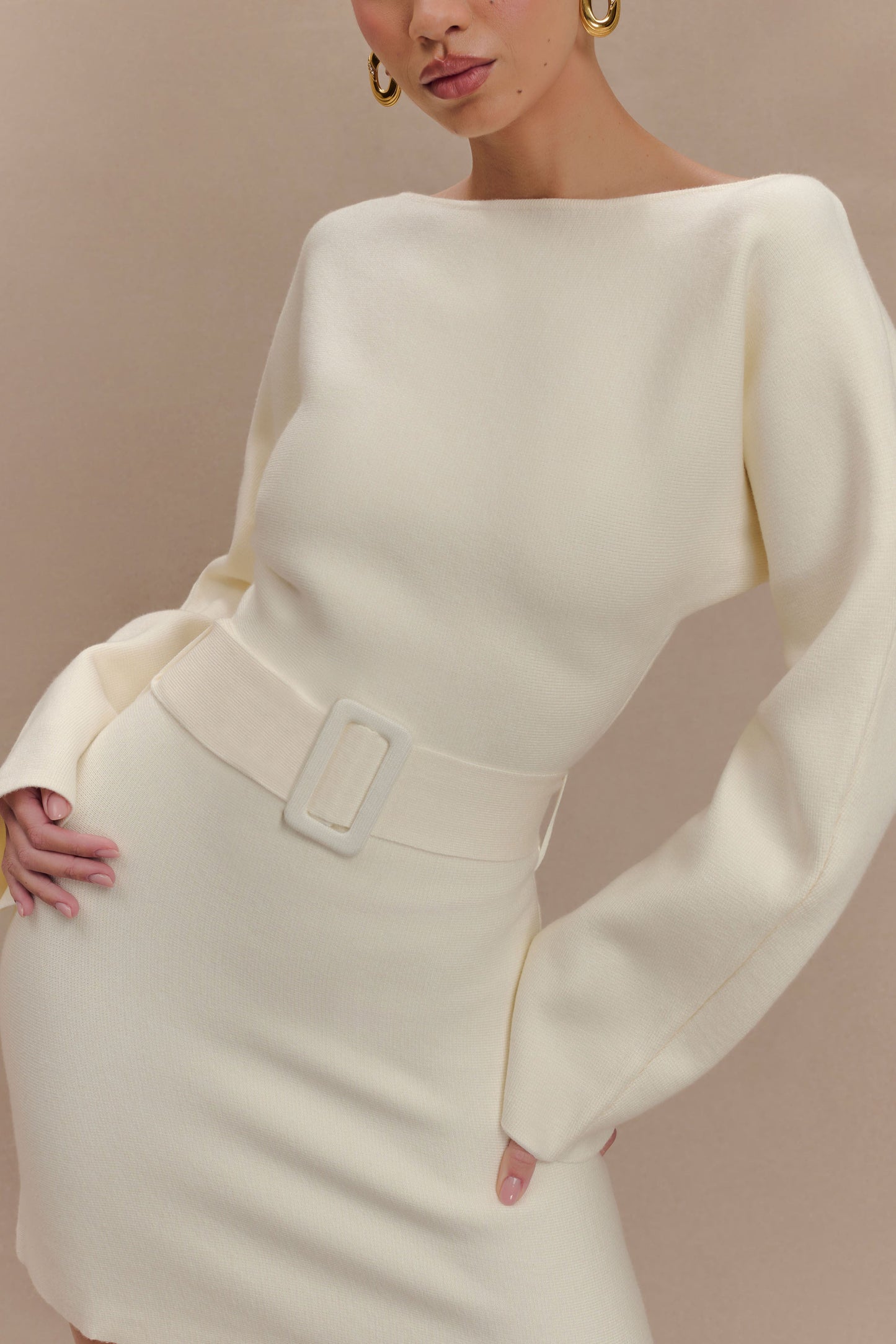 Mini-robe en tricot Kassie à nouer avec ceinture - Ivoire