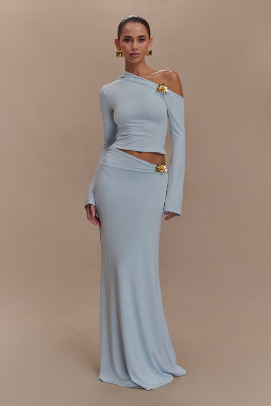 Jupe Maxi Asymétrique Ainsley avec Frotterie Fleurie - Bleu Clair