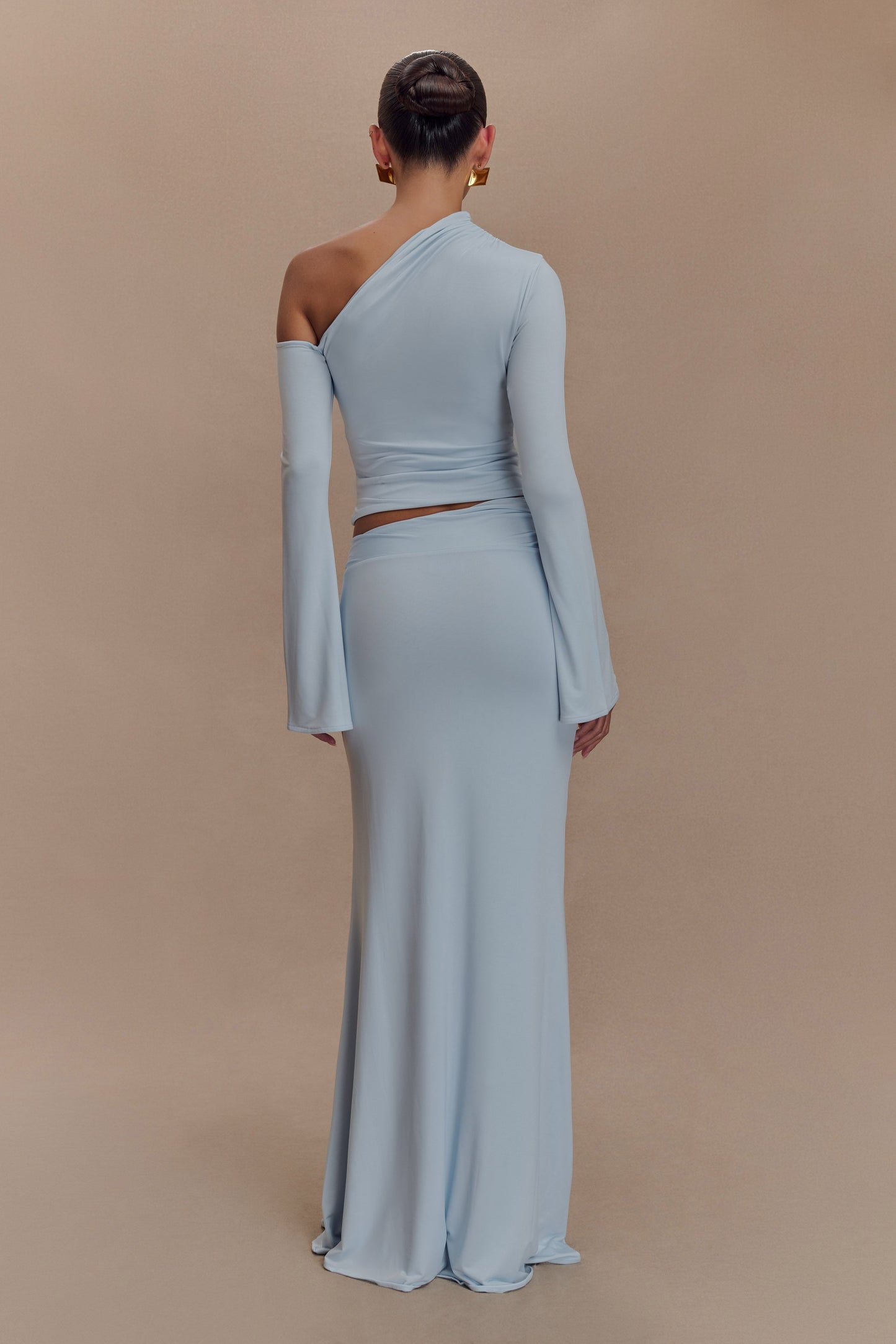 Jupe Maxi Asymétrique Ainsley avec Frotterie Fleurie - Bleu Clair