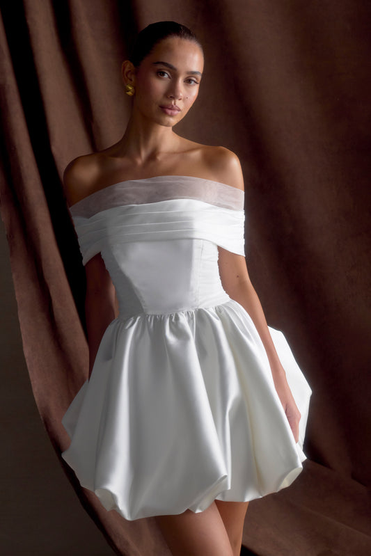 Robe mini Lauretta à épaules dénudées - Blanche