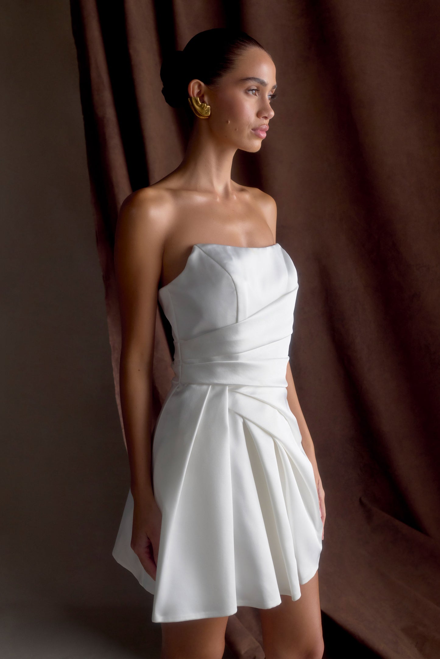 Mini-robe satinée sans bretelles Lora - Blanche