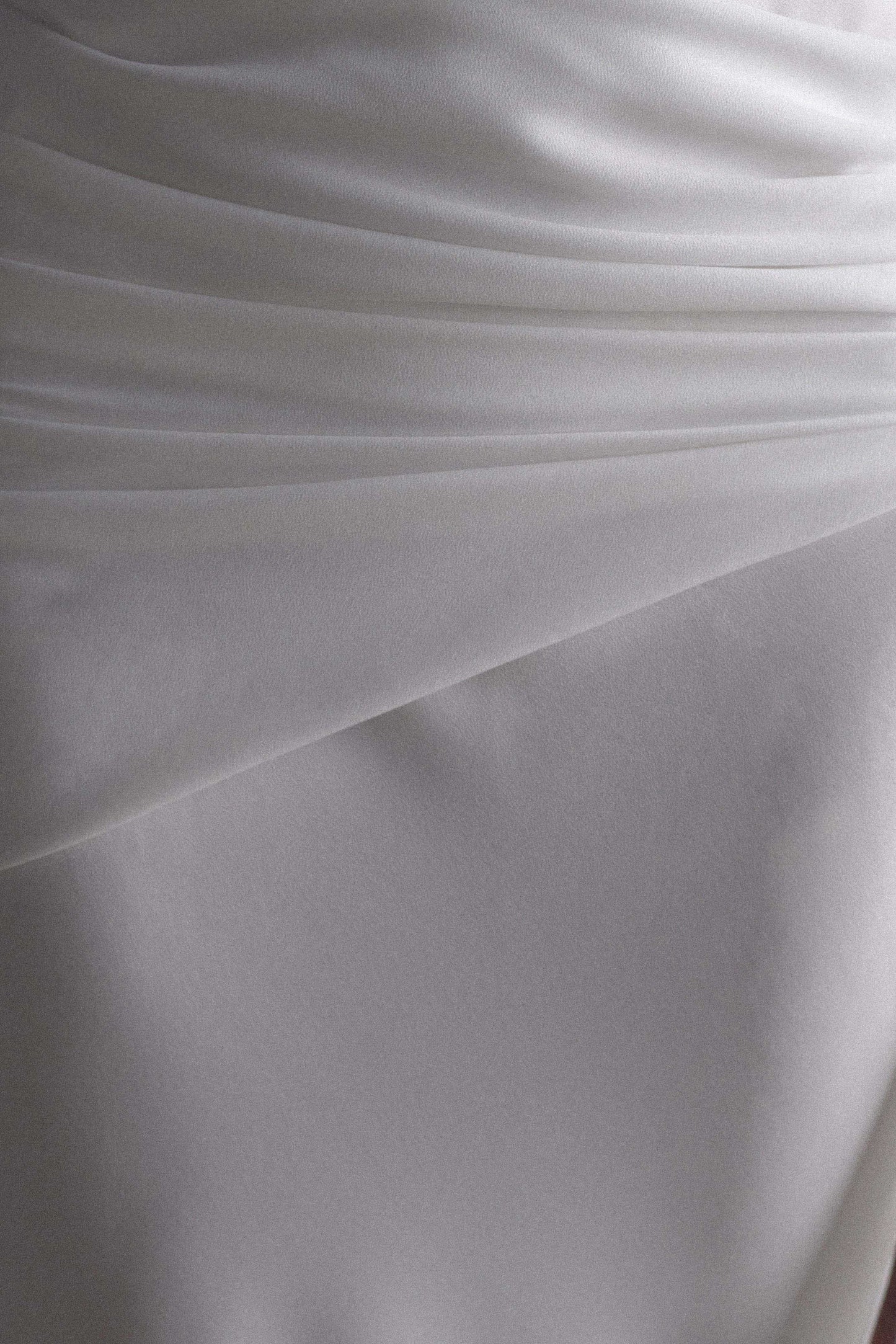 Robe Maxi Giulia en Chiffon à Drapé - Blanche