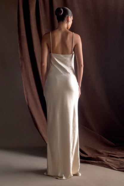 Robe Maxi en Satin à Manches Bouffantes Lilly - Or Poudré