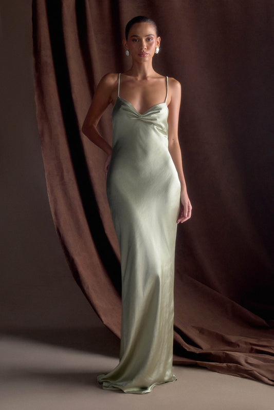 Robe longue satinée à col en cœur Lilly - SAGE
