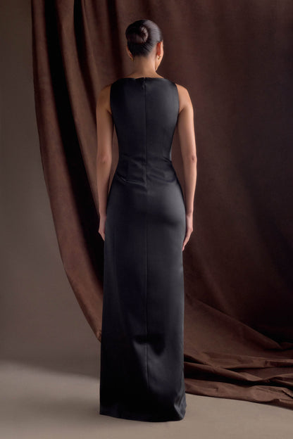 Violet Robe Maxi en Satin Sans Manches - Noir