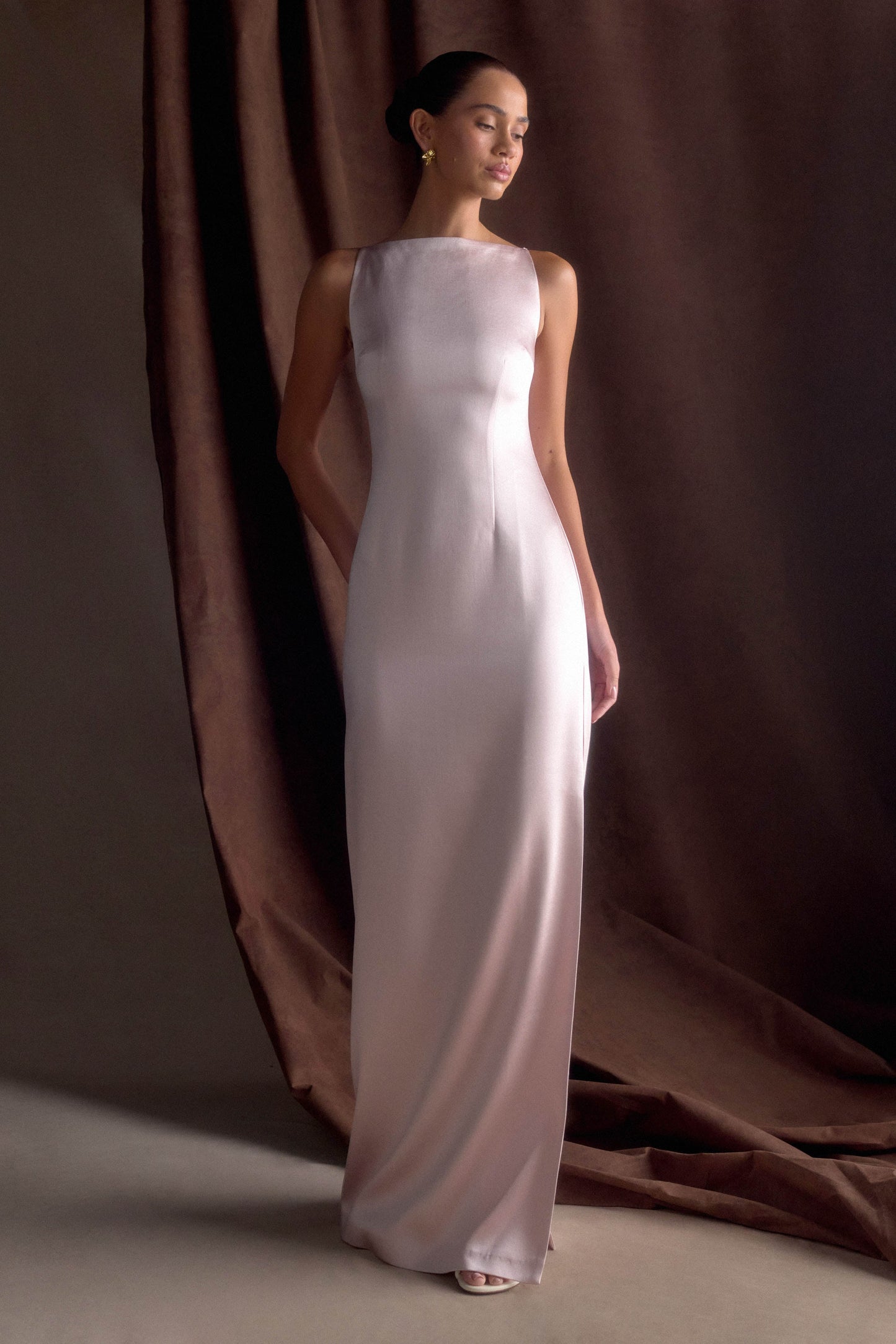 Violet Robe Maxi en Satin Sans Manches - Rose Poudré