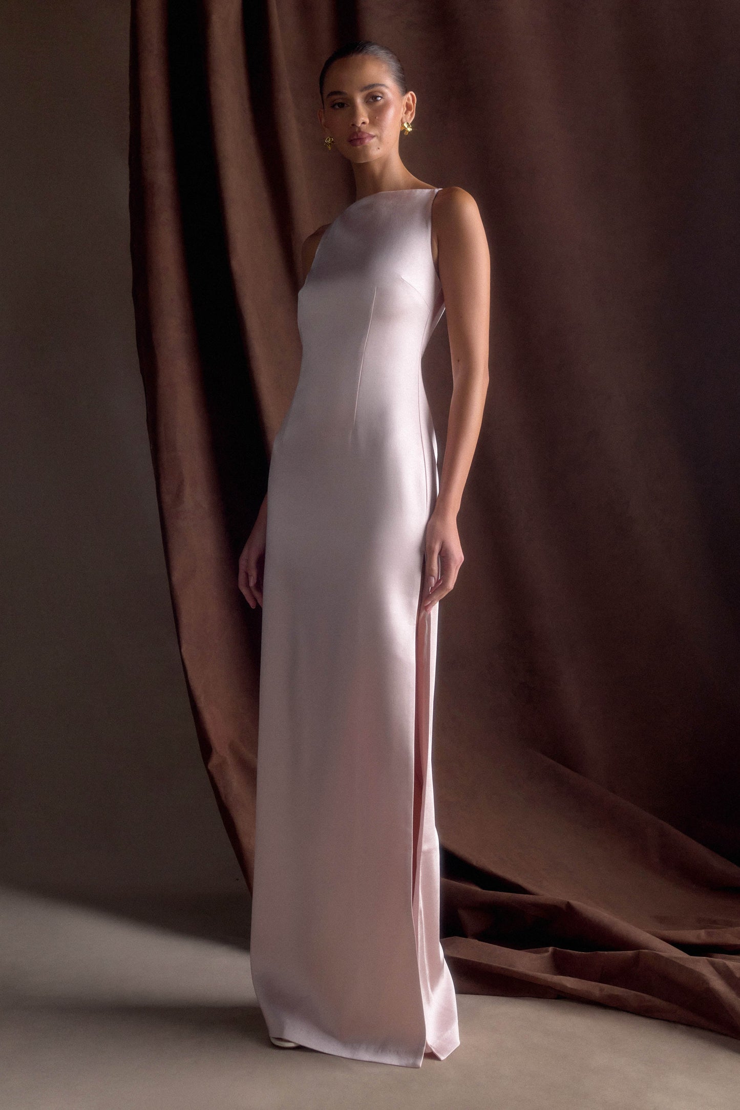 Violet Robe Maxi en Satin Sans Manches - Rose Poudré
