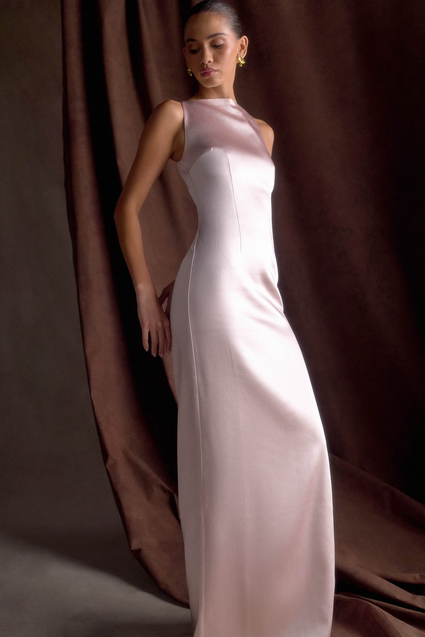 Violet Robe Maxi en Satin Sans Manches - Rose Poudré