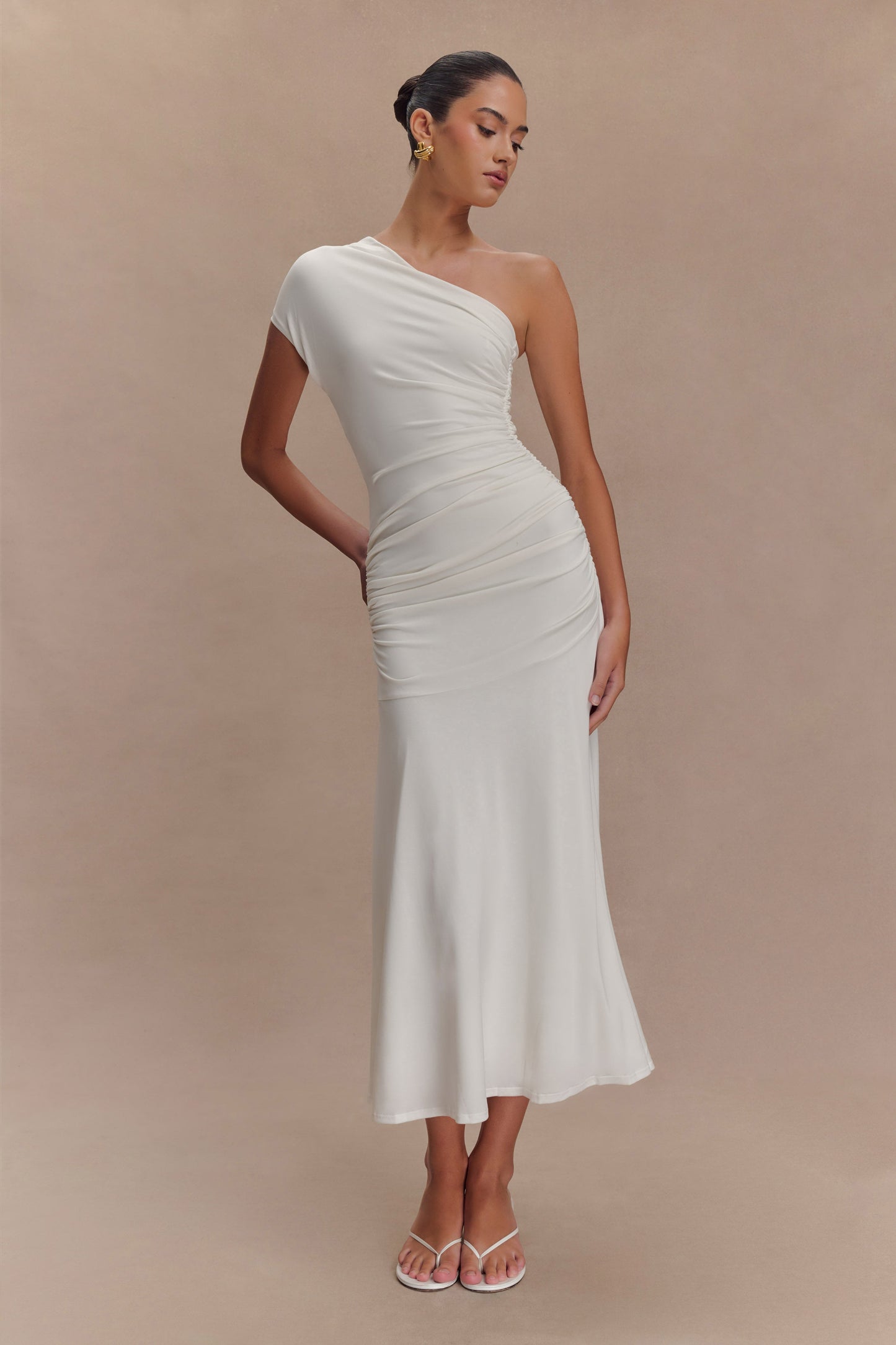 Robe midi asymétrique en jersey pêche de Chloe - Ivoire