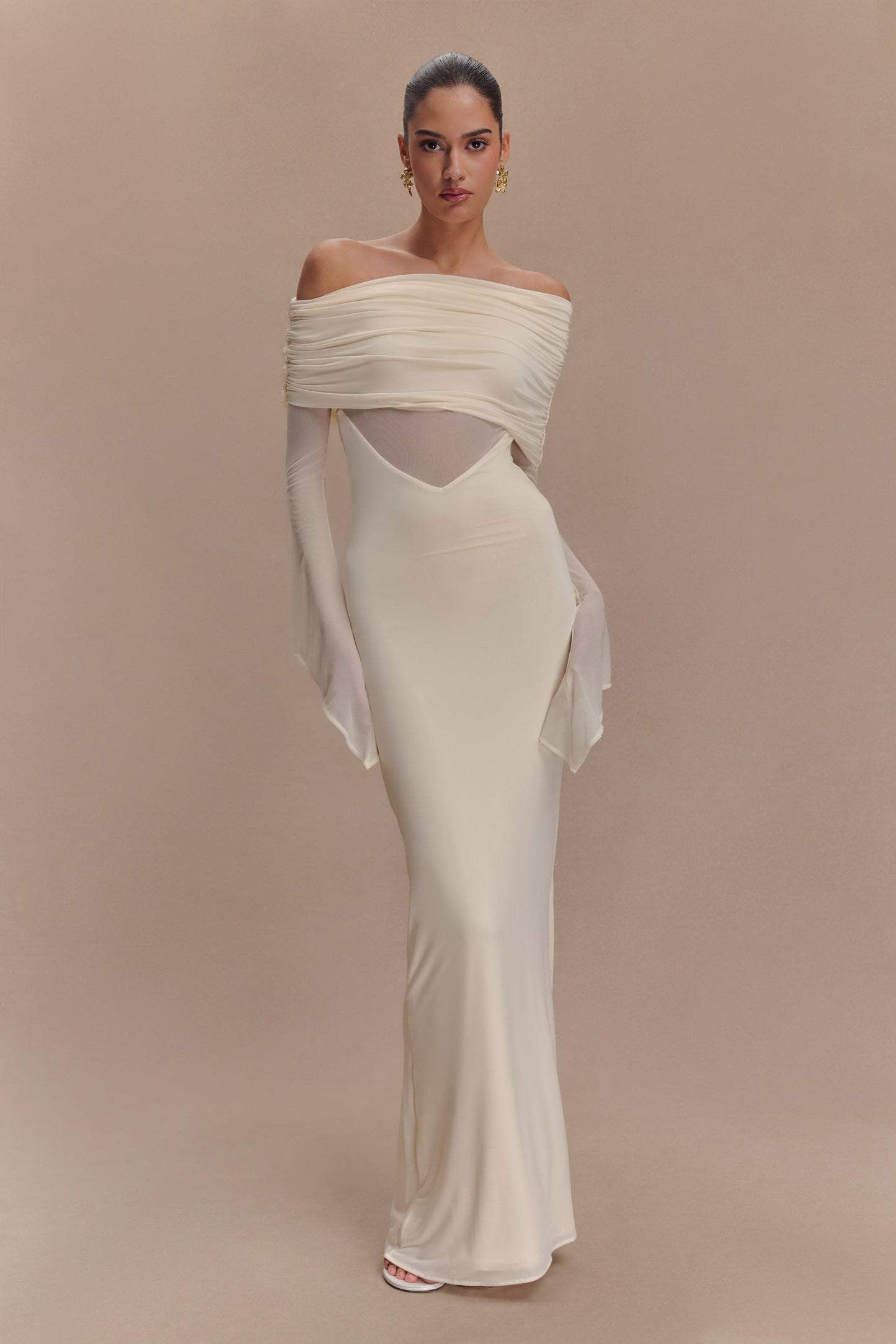 Robe maxi dénudée et en maille à une épaule Kaitlin - Ivoire