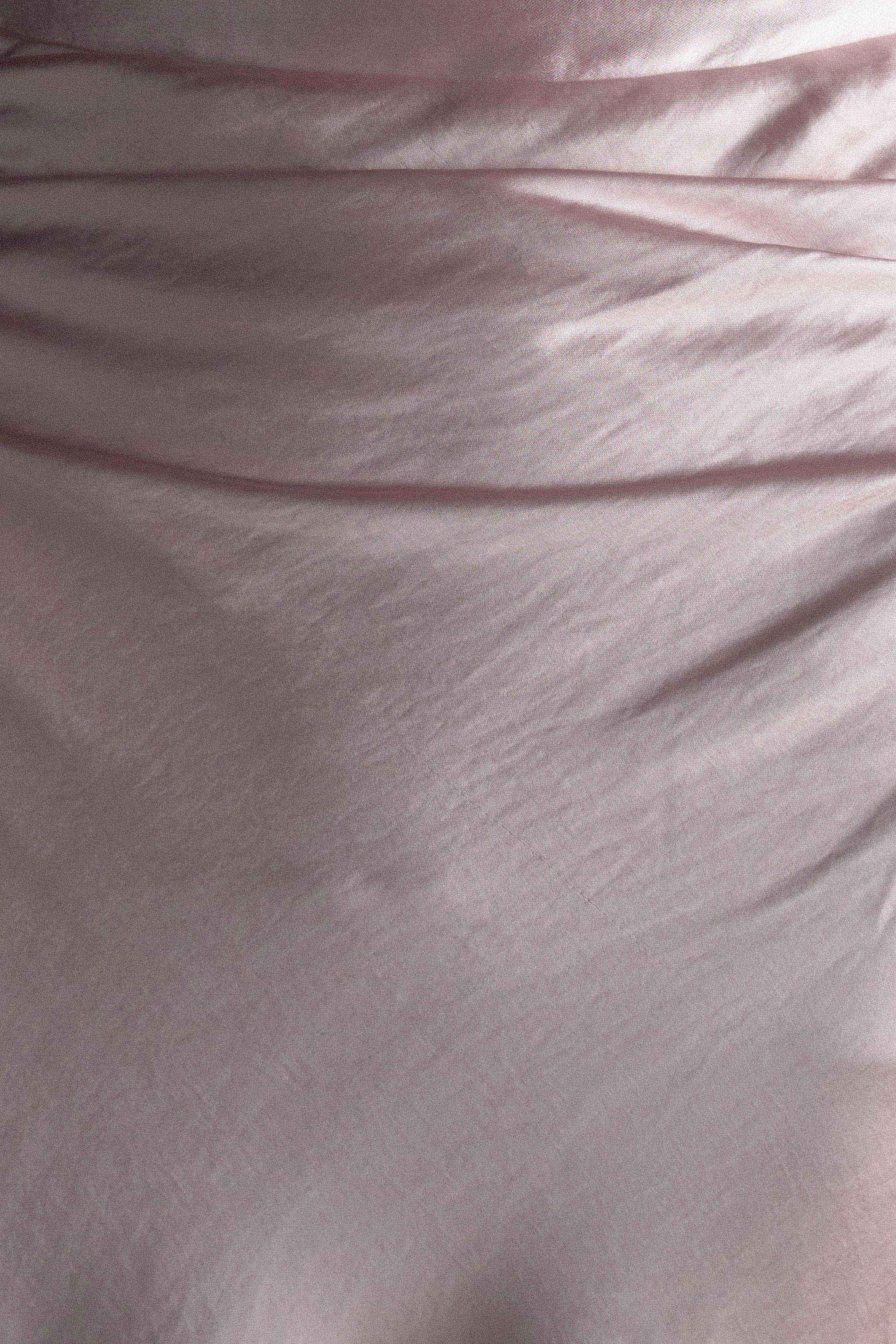Robe longue satinée sans bretelles Cedar - Rose clair