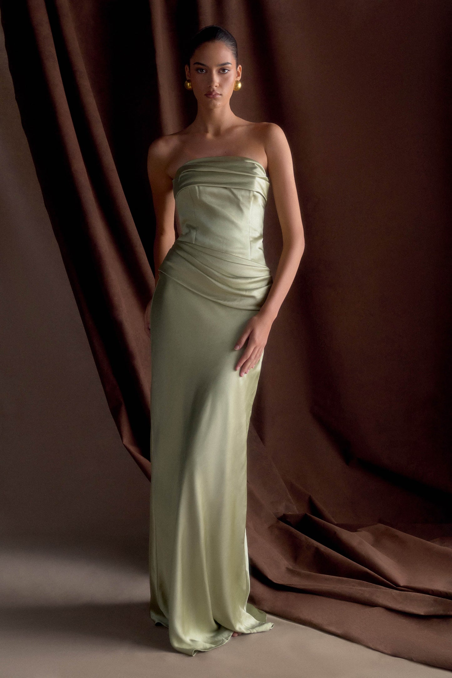 Jasmine Robe Maxi Satin Sans Bretelles - SAGE